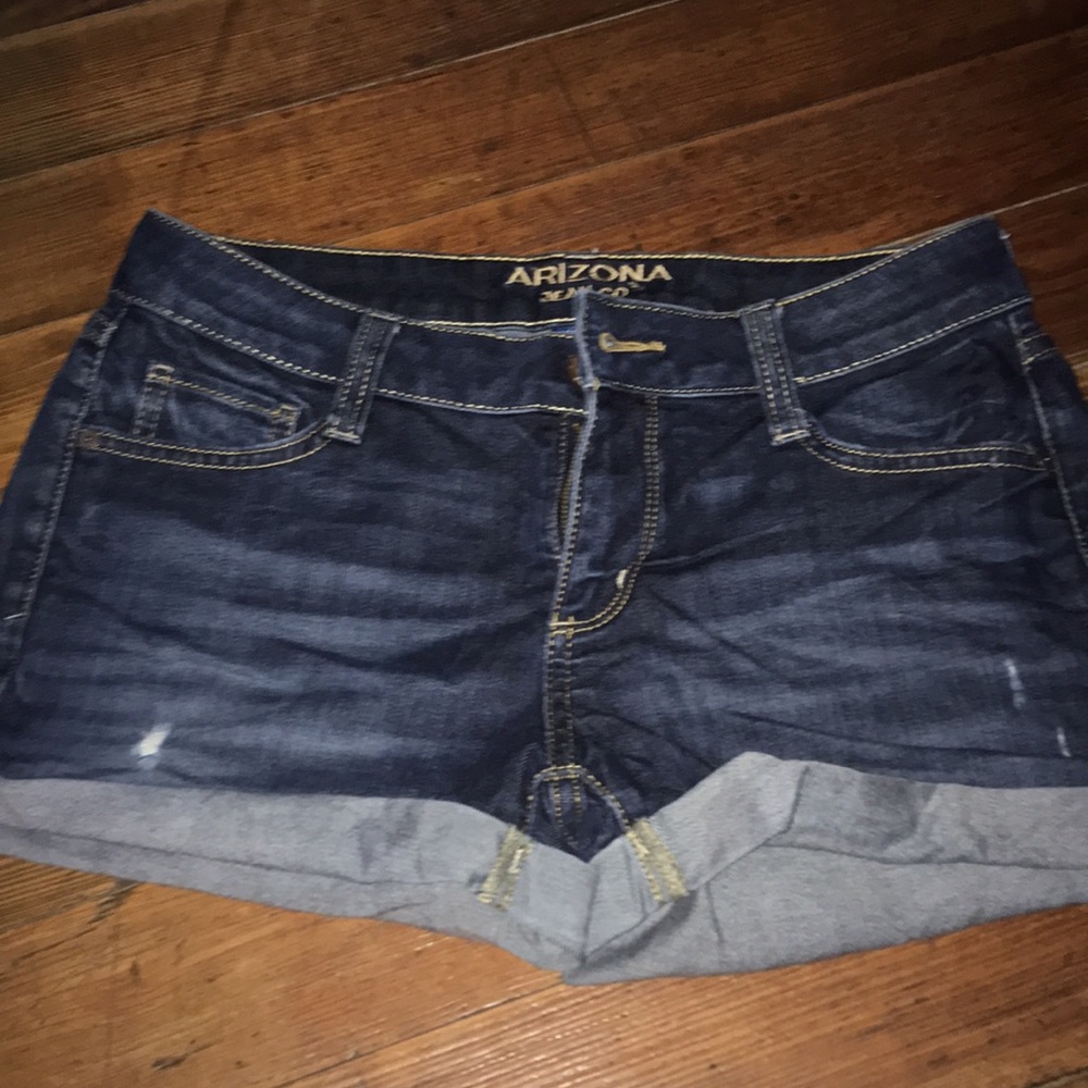 Arizona Jean shorts in perfect condition worn once